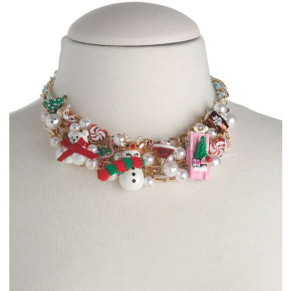 ❄️ Betsey Johnson Festive Christmas Holiday necklace  ❄️ - Picture 2 of 2